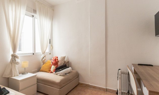 Reventa - Apartamento -
Torrevieja