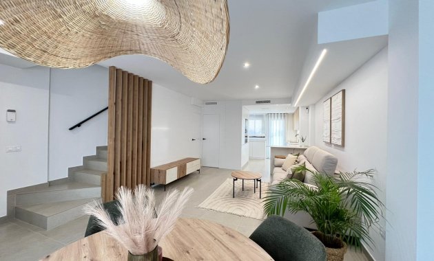 Nouvelle construction - Mitoyenne -
Benferri