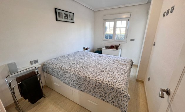 Herverkoop - Appartement -
Guardamar del Segura - El Raso
