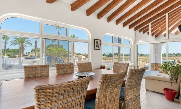 Herverkoop - Landhuis -
Catral