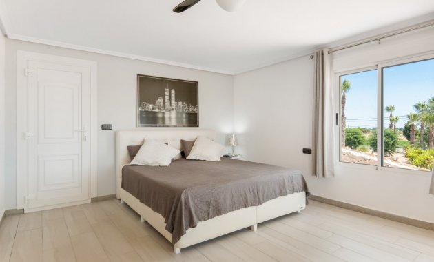 Herverkoop - Landhuis -
Catral