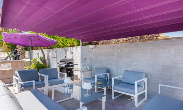 Herverkoop - Landhuis -
Catral