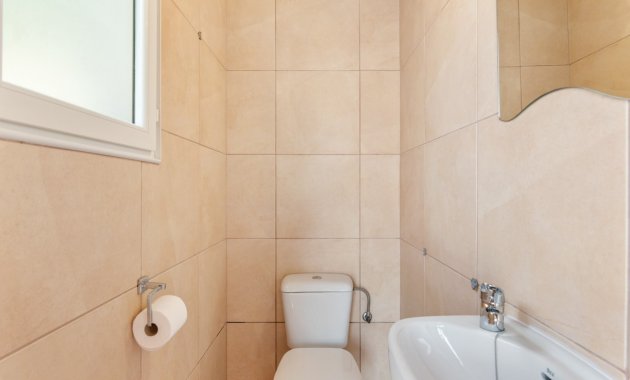 Herverkoop - Landhuis -
Catral