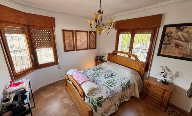 Herverkoop - Vrijstaande woning / Villa -
Ciudad Quesada - Rojales - CENTRO