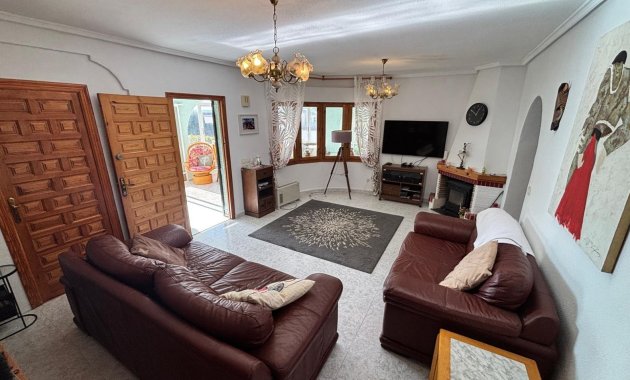 Herverkoop - Vrijstaande woning / Villa -
Ciudad Quesada - Rojales - CENTRO