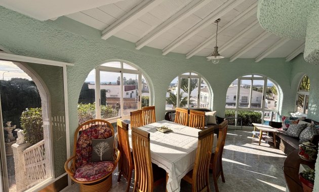 Herverkoop - Vrijstaande woning / Villa -
Ciudad Quesada - Rojales - CENTRO