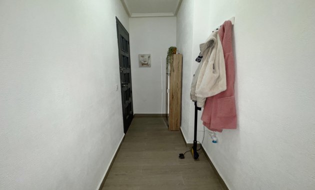 Herverkoop - Appartement -
Almoradí