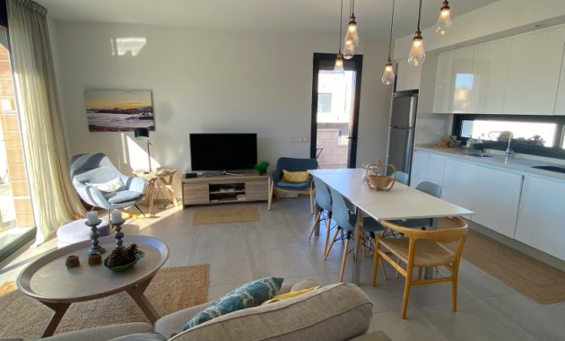 Herverkoop - Vrijstaande woning / Villa -
Benijofar