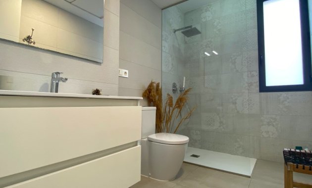 Herverkoop - Vrijstaande woning / Villa -
Benijofar