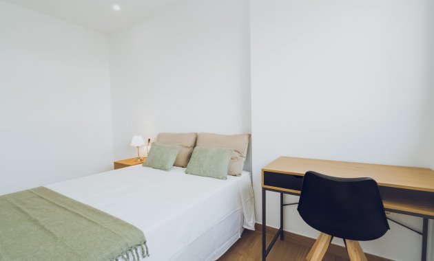 Obra nueva - Apartamento -
Redován