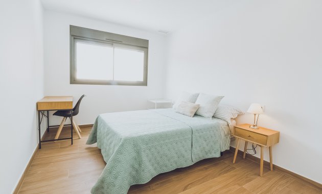 Obra nueva - Apartamento -
Redován