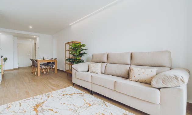 Neue Gebäude - Penthouse -
Redován