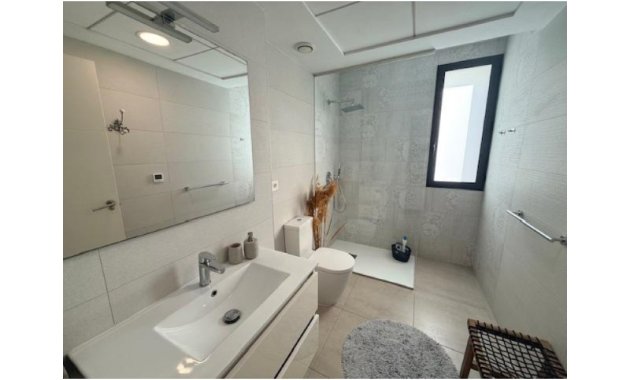 Herverkoop - Vrijstaande woning / Villa -
Benijofar