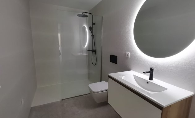 Neue Gebäude - Erdgeschoss -
Torrevieja