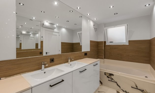 Herverkoop - Appartement -
Los Montesinos