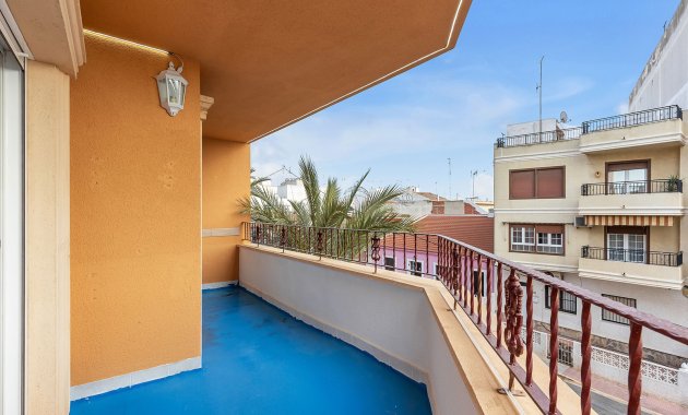 Herverkoop - Appartement -
Los Montesinos