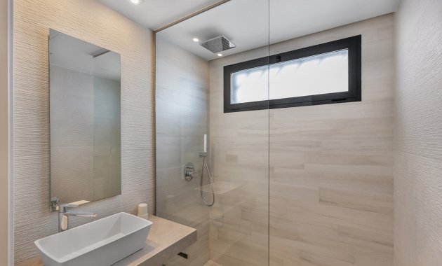 Herverkoop - Appartement -
Punta Prima