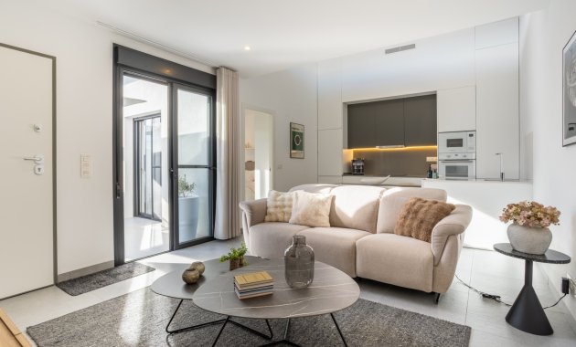 Reventa - Independiente / Villa -
Torre Pacheco - Roldán