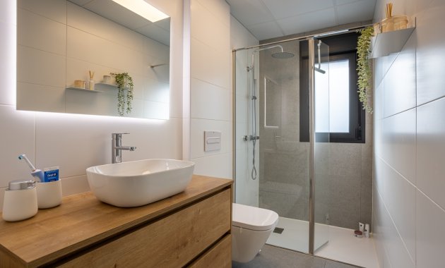 Reventa - Independiente / Villa -
Torre Pacheco - Roldán