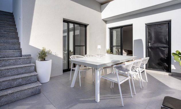 Reventa - Independiente / Villa -
Torre Pacheco - Roldán