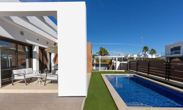 Herverkoop - Vrijstaande woning / Villa -
Orihuela Costa - Entre Naranjos Vistabella Golf