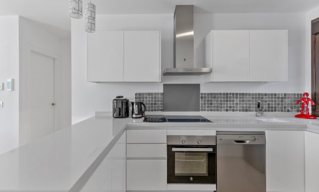 Herverkoop - Vrijstaande woning / Villa -
Orihuela Costa - Entre Naranjos Vistabella Golf