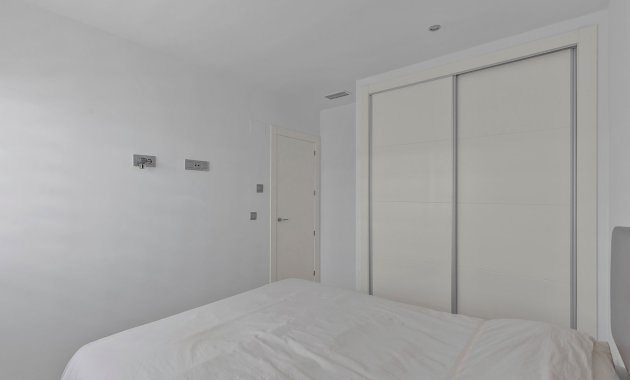 Herverkoop - Vrijstaande woning / Villa -
Orihuela Costa - Entre Naranjos Vistabella Golf