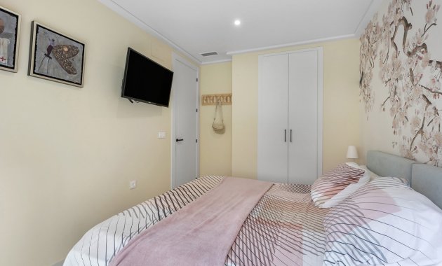 Herverkoop - Appartement - Begane grond -
Torrevieja - Torrelamata - La Mata