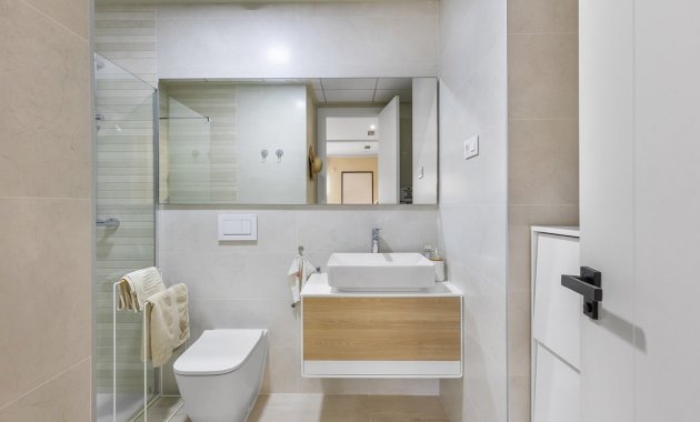 Herverkoop - Appartement - Begane grond -
Torrevieja - Torrelamata - La Mata