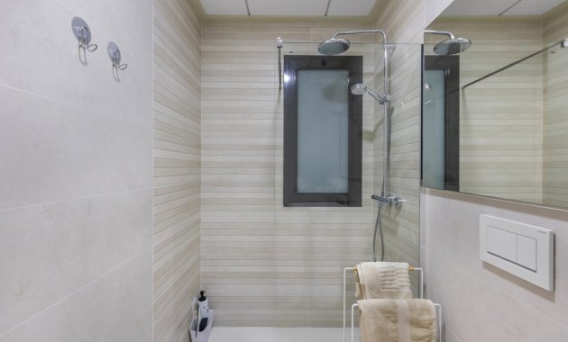 Herverkoop - Appartement - Begane grond -
Torrevieja - Torrelamata - La Mata