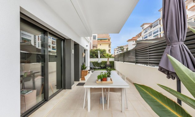 Herverkoop - Appartement - Begane grond -
Torrevieja - Torrelamata - La Mata