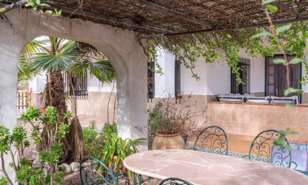 Herverkoop - Vrijstaande woning / Villa -
Hondón de las Nieves