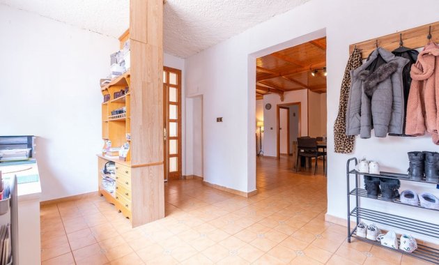 Herverkoop - Vrijstaande woning / Villa -
Hondón de las Nieves