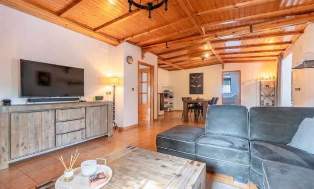 Herverkoop - Vrijstaande woning / Villa -
Hondón de las Nieves