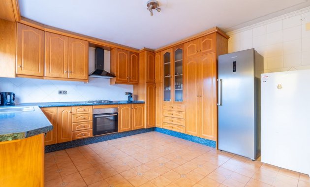 Herverkoop - Vrijstaande woning / Villa -
Hondón de las Nieves