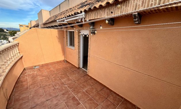 Reventa - Casa adosada -
Guardamar del Segura - Urbanizaciones