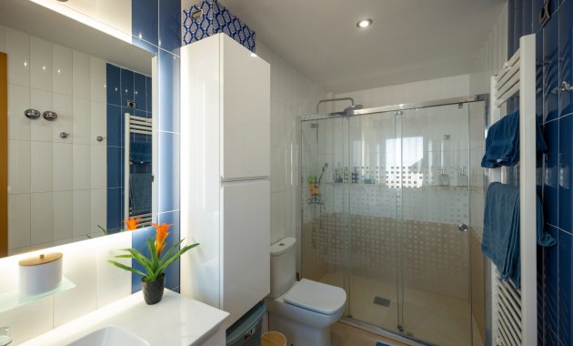 Herverkoop - Vrijstaande woning / Villa -
Avileses