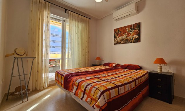 Herverkoop - Appartement -
Torrevieja