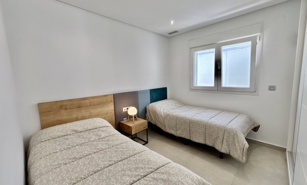 Neue Gebäude - Freistehend / Villa -
Benijofar