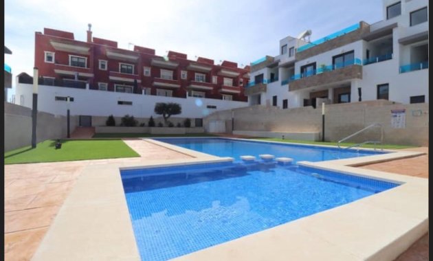 Nouvelle construction - Mitoyenne -
Bigastro