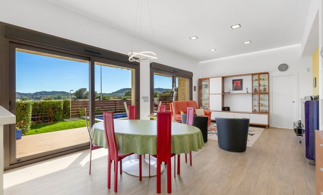 Revente - Détaché / Villa -
Orihuela - Entre Naranjos Vistabella Golf