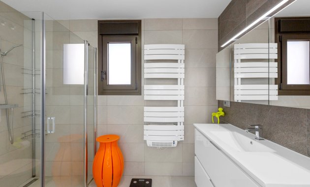 Revente - Détaché / Villa -
Orihuela - Entre Naranjos Vistabella Golf