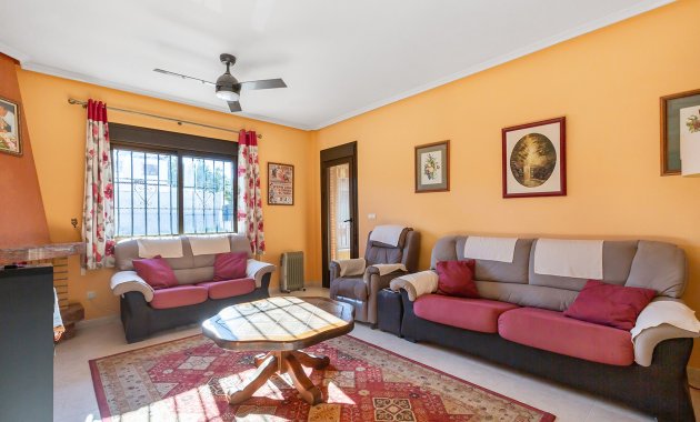 Herverkoop - Vrijstaande woning / Villa -
Bigastro