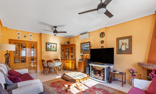 Herverkoop - Vrijstaande woning / Villa -
Bigastro