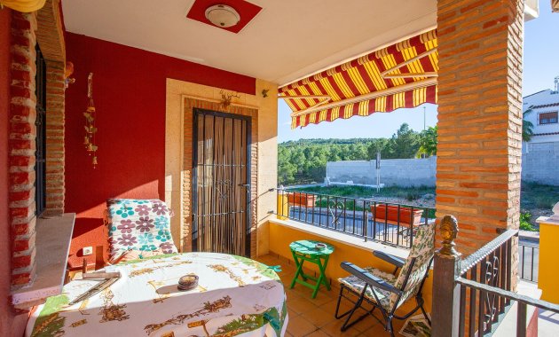 Herverkoop - Vrijstaande woning / Villa -
Bigastro