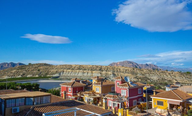 Herverkoop - Vrijstaande woning / Villa -
Bigastro