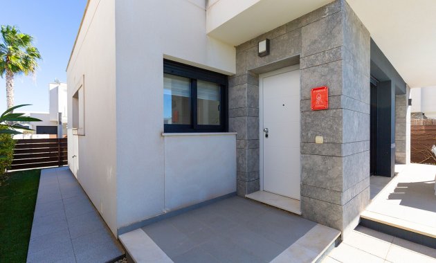 Revente - Détaché / Villa -
Orihuela - Entre Naranjos Vistabella Golf