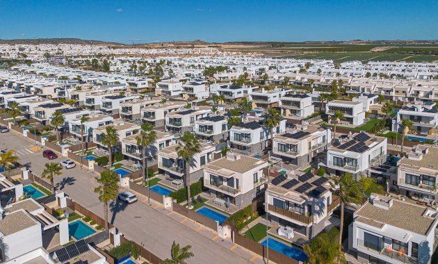 Revente - Détaché / Villa -
Orihuela - Entre Naranjos Vistabella Golf