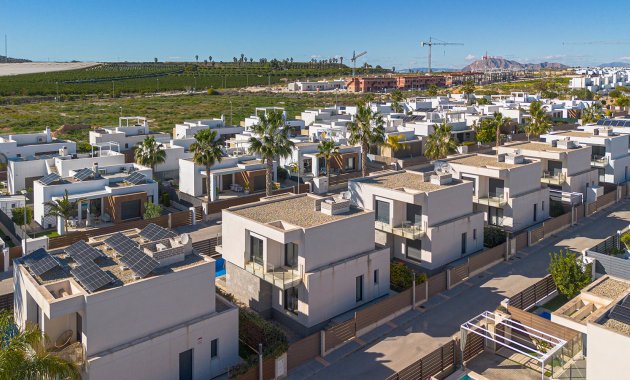 Revente - Détaché / Villa -
Orihuela - Entre Naranjos Vistabella Golf