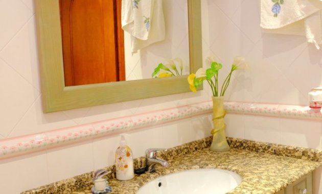 Resale - Finca   -
Orihuela